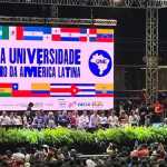 Lula evita polêmicas e alfineta Bolsonaro durante discurso no congresso da UNE