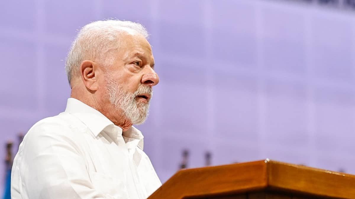 Lula participa de encontro nacional do PT no domingo (3)