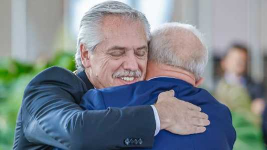 Presidente Lula se reuniu mais vezes com presidente da Argentina do que com 25 ministros de seu próprio governo