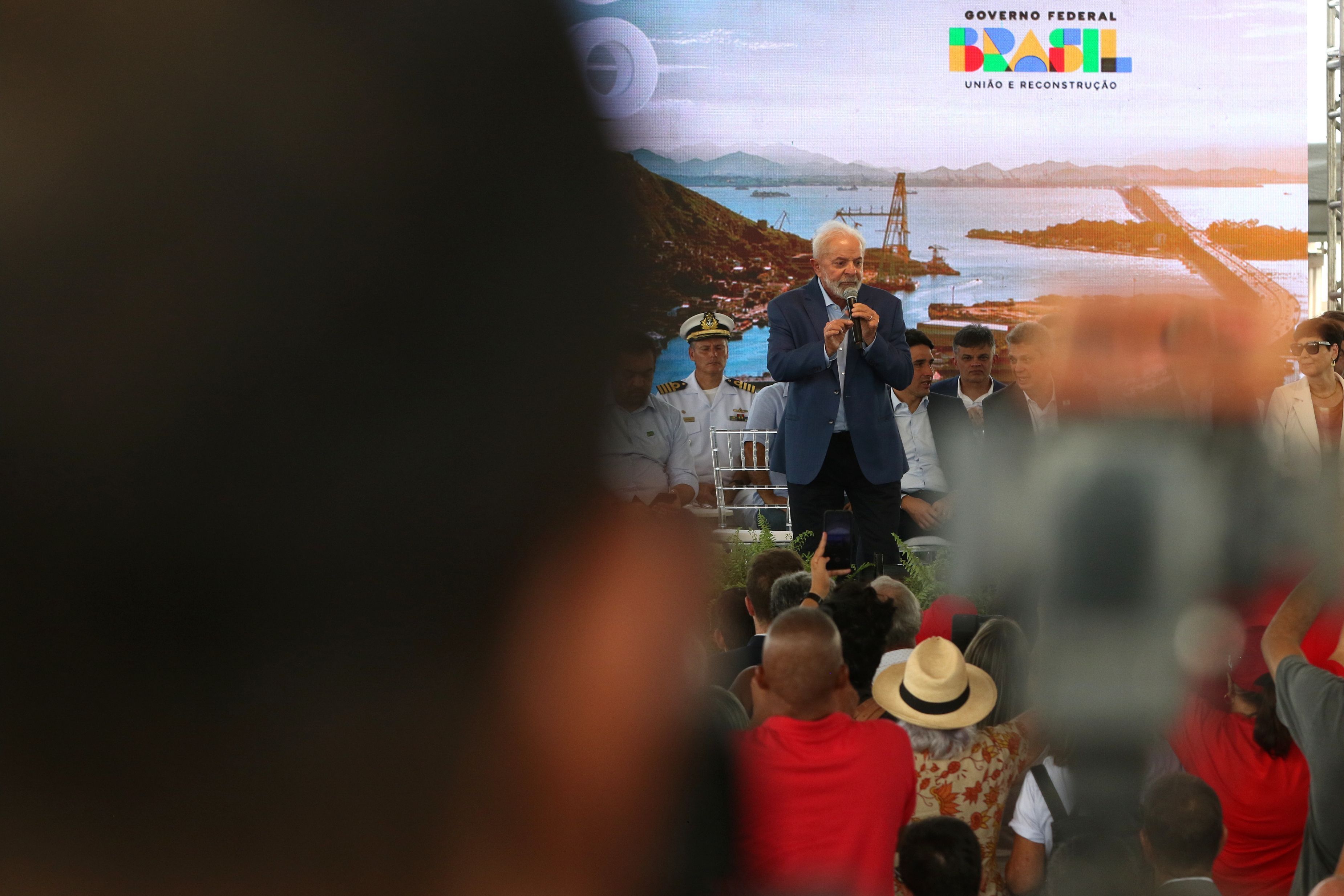 Lula recebe sindicato dos petroleiros na Granja do Torto em meio à crise na Petrobras