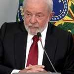 Lula faz cirurgia até dezembro para tratar dores na perna