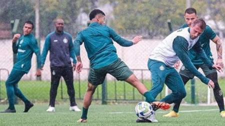 Pressionado, Coritiba tem segunda pior defesa do Brasileirão, com 28 gols sofridos