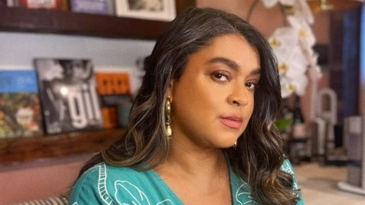 Preta Gil dá entrada em hospital desmaiada e em cadeira de rodas, diz colunista