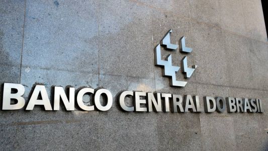 Prévia do PIB aponta retração em maio, diz Banco Central