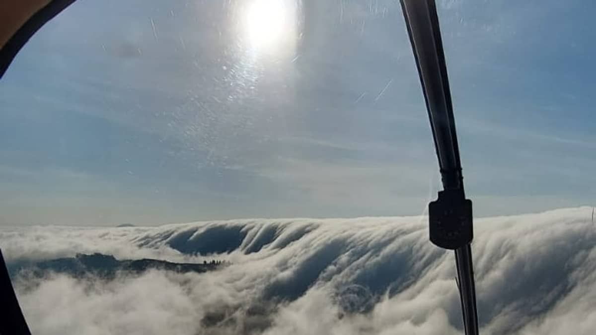 Belo Horizonte tem madrugada fria e sensação térmica de 9°C: 'cachoeira de nuvens'