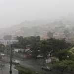 Previsão do tempo: alerta da Defesa Civil indica chuva de até 90 mm para Belo Horizonte