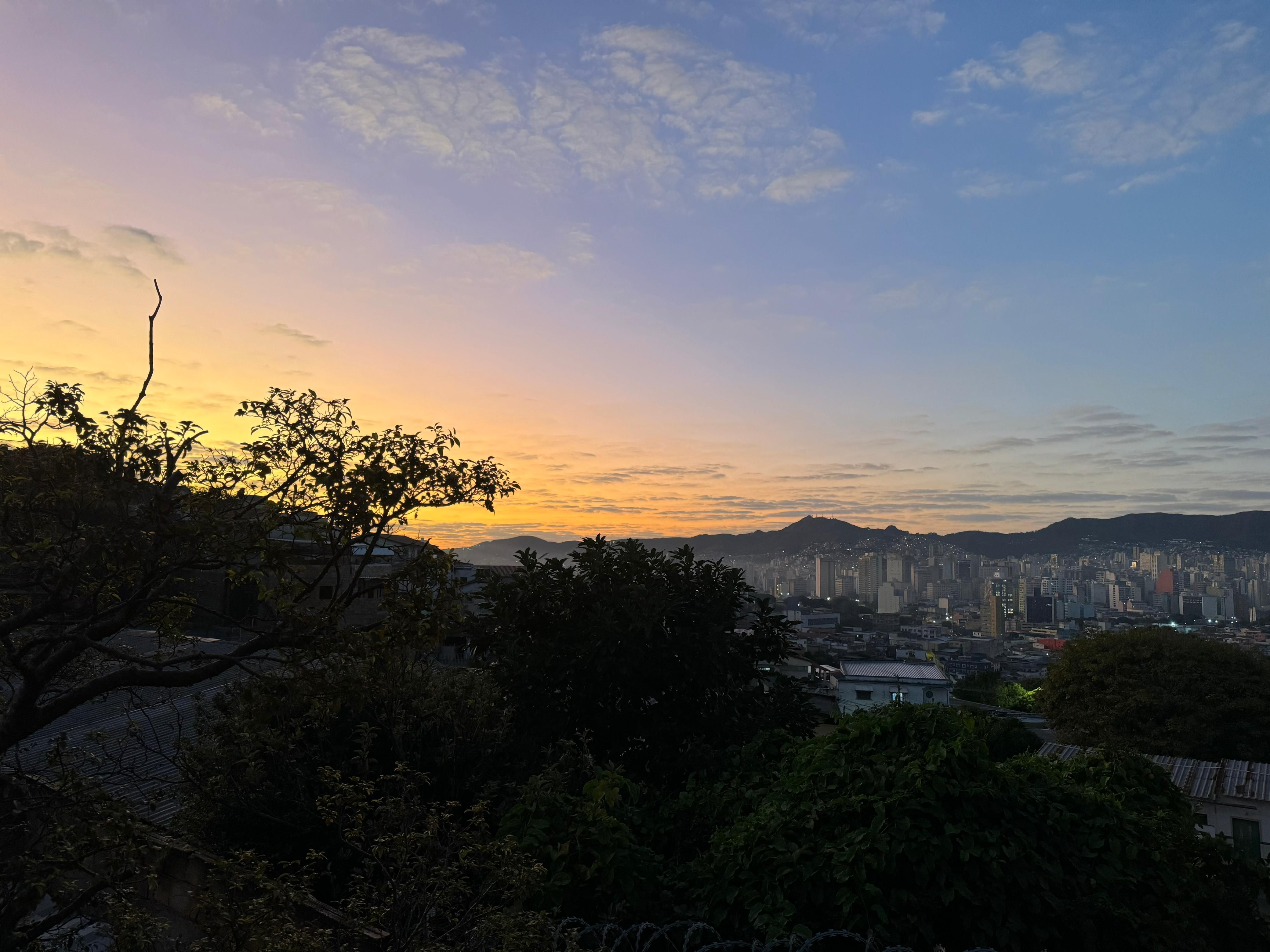 Nova onda de calor vai atingir BH, e Defesa Civil emite alerta