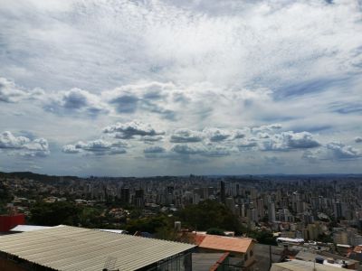 Belo Horizonte vista do Aglomerado da Serra, na região Centro-Sul da capital