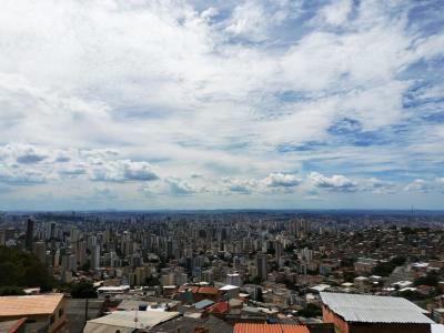 Belo Horizonte vista do Aglomerado da Serra, na região Centro-Sul da capital