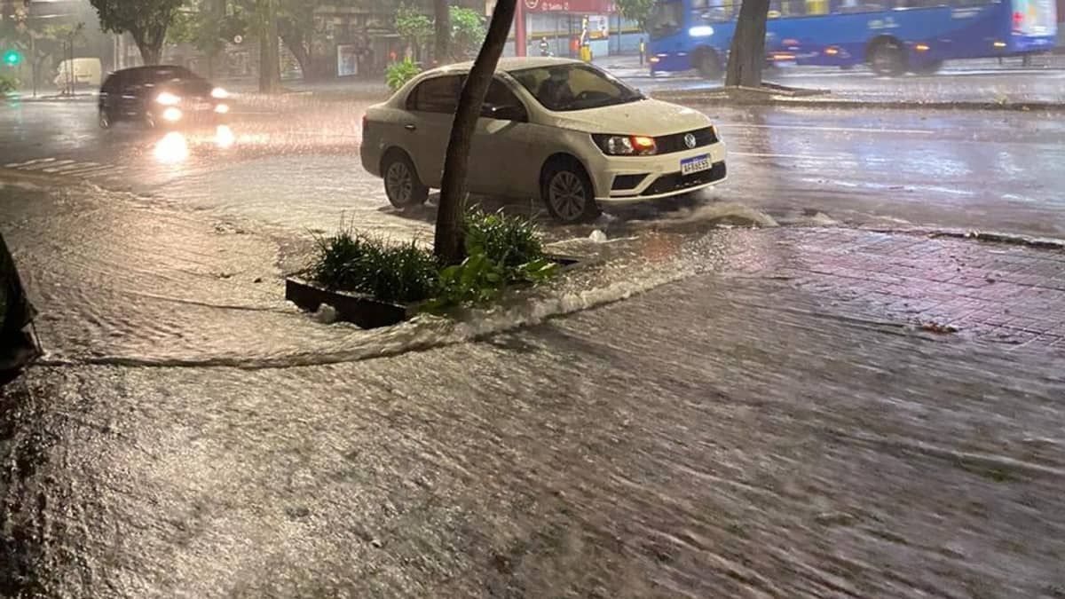 Previsão do tempo: sexta-feira será de pancadas de chuva e trovoadas em Belo Horizonte  