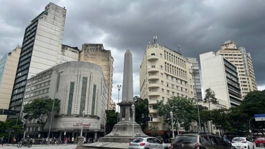 Previsão é de dia chuvoso em BH