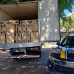 PRF apreende carga de cigarros irregulares avaliada em quase R$ 1 milhão em Juiz de Fora