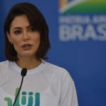 Michelle vai à posse de Trump, diz aliado de Bolsonaro