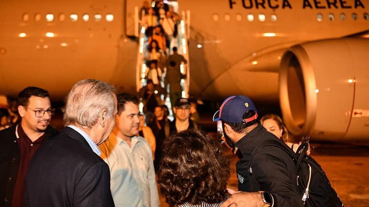 'Voltando em paz': saiba como funciona a operação para resgatar brasileiros em Israel