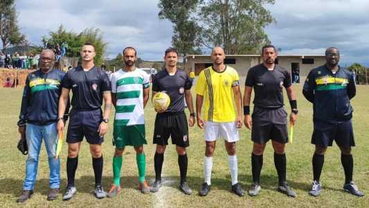 Primeiro jogo das semifinais do Distrital