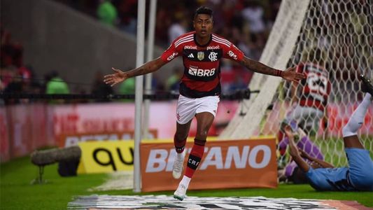 Primeiro jogo, o Flamengo venceu por 2 a 1 com gol de Bruno Henrique