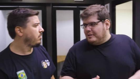 Principal narrador da CazéTV, Luís Felipe Freitas, e streamer Casimiro Miguel