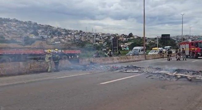 Anel Rodoviário de BH fechado: 'Queremos melhorias', diz líder comunitário