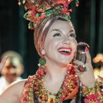 Priscilla Alcantara faz sucesso como Carmen Miranda em ‘Amor Perfeito’; veja transformação