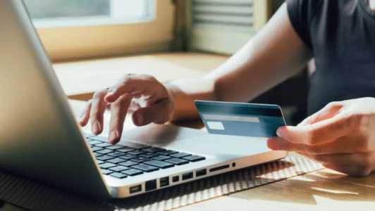 Procon dá dicas para evitar fraudes e golpes na Black Friday