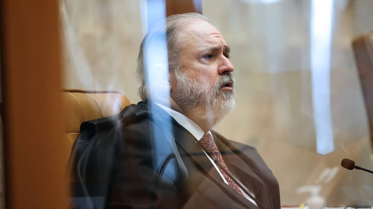 Em discurso, Aras destaca ações da PGR e fala em despedida em setembro