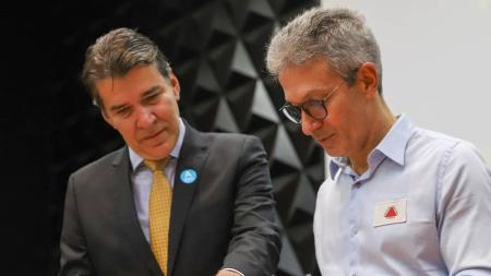 Procurador-geral do Estado Jarbas Soares e governador Romeu Zema participaram do lançamento do Nucorp nesta terça-feira (25)