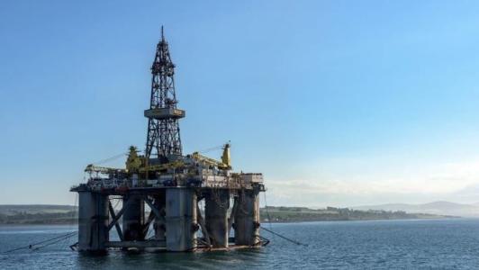 Produção de petróleo cresce 0,6% em abril, diz ANP