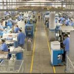 Produção industrial cai em julho em relação a junho, diz IBGE