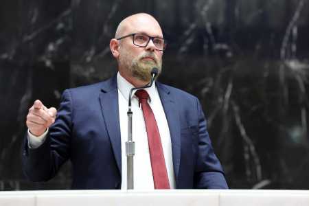 Professor Cleiton (PV) reiterou defesa de que a federalização da Codemig seria suficiente para a adesão ao Propag