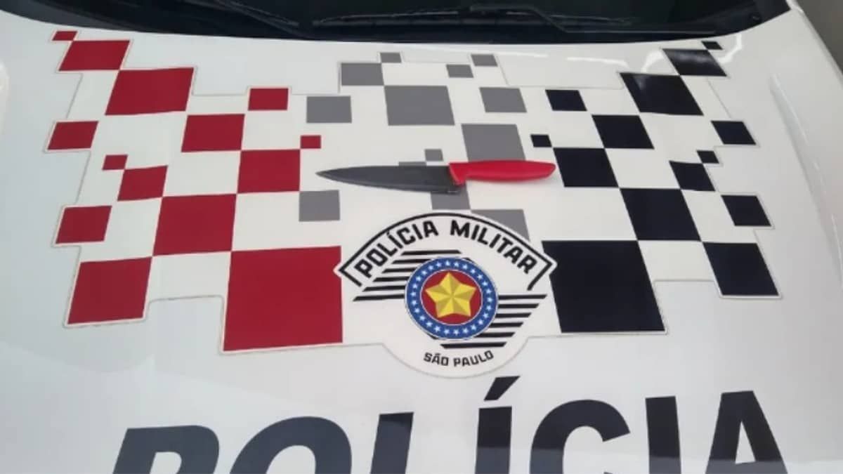 Adolescente é flagrado com faca em escola estadual de SP 