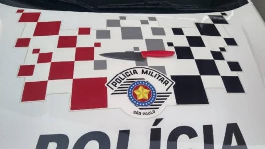 Professora encontrou faca com aluno de 13 anos