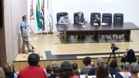 Uma pesquisa apontou que muitos professores estão enfrentando problemas relacionados à saúde mental