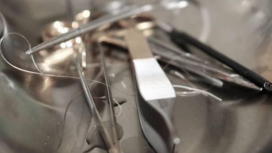 Profissional de biomedicina tem licença cassada