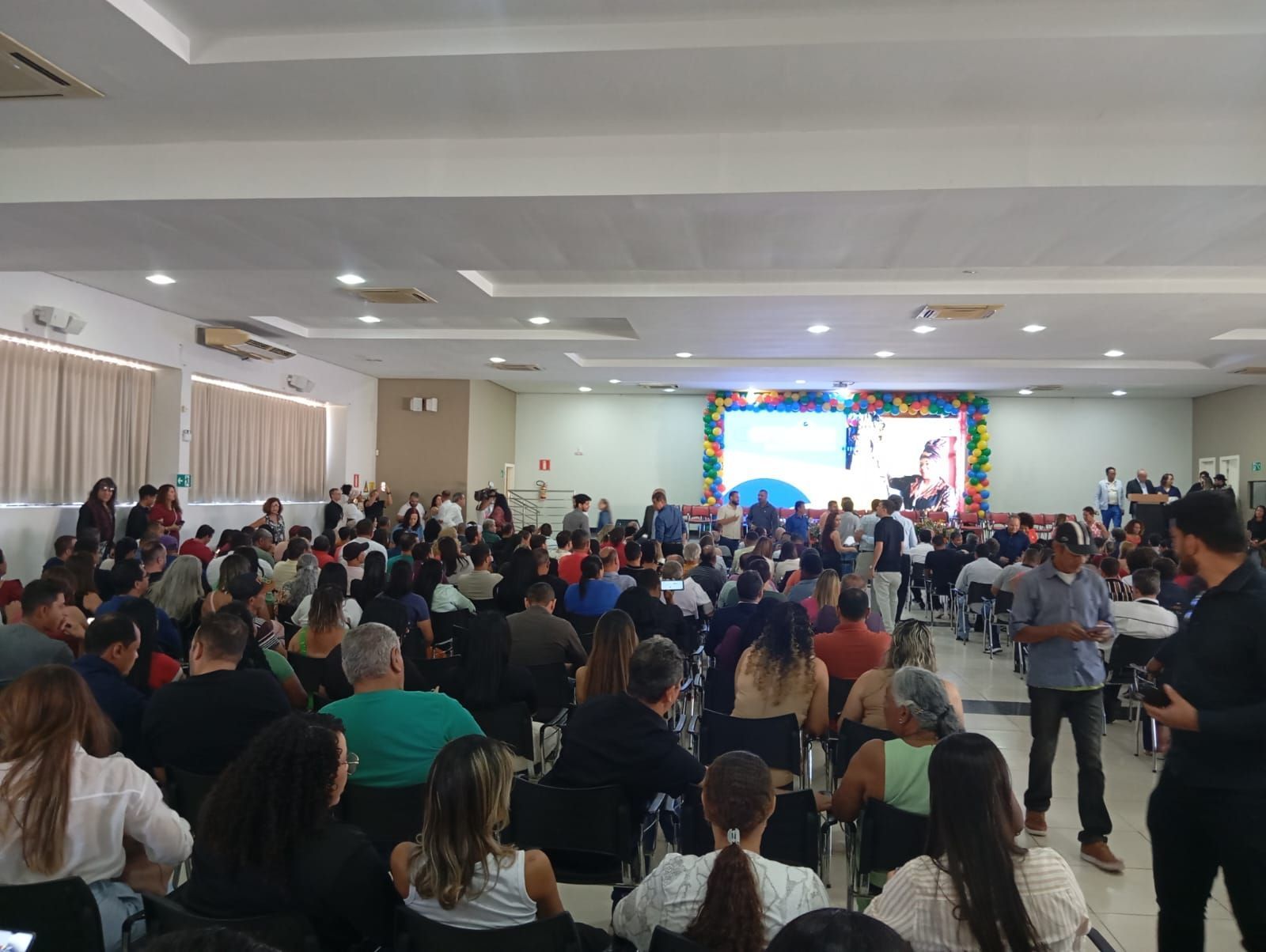Programa Acredita é lançado em Montes Claros com a presença do Ministro Wellington Dias