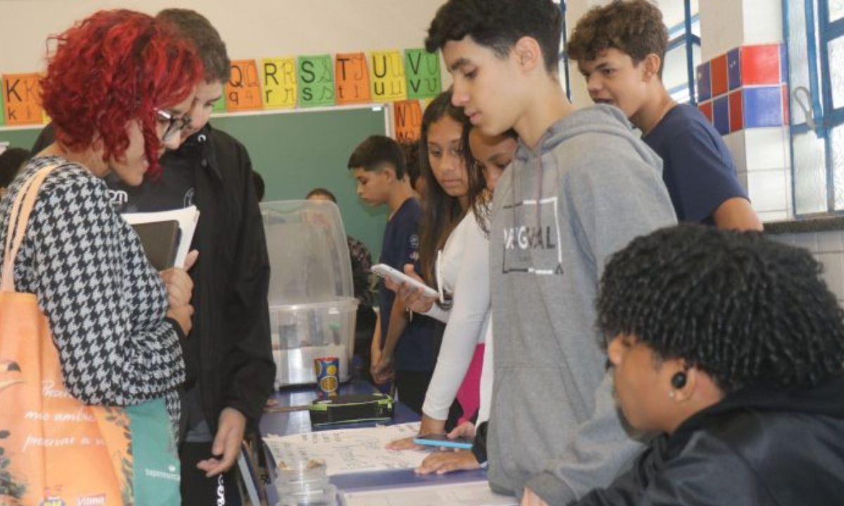 UFJF abre inscrições para iniciação científica de alunos da rede pública