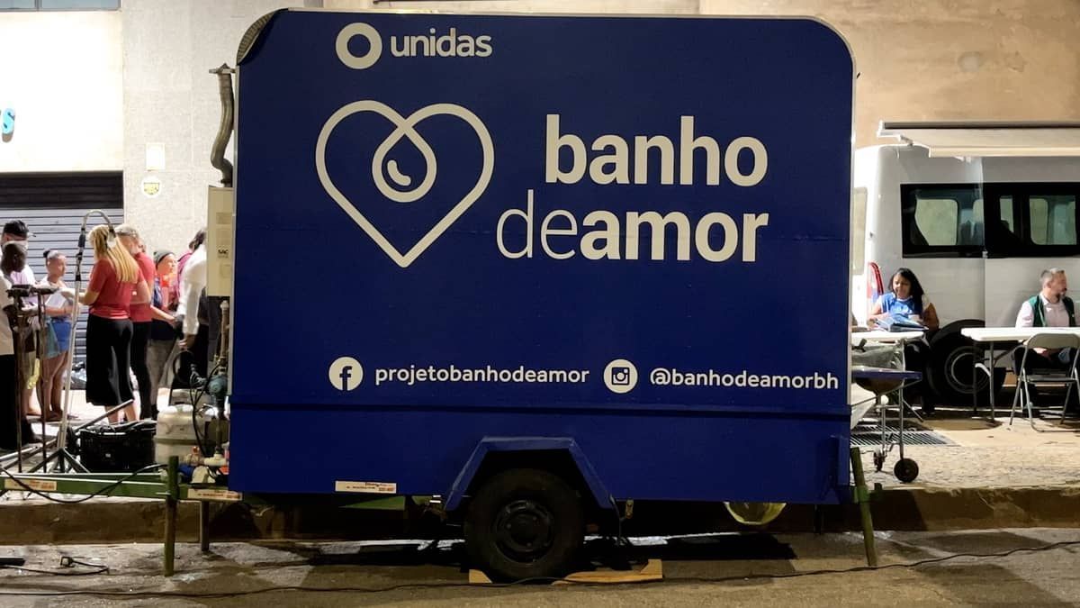 Banho de Amor: projeto social dá auxílio a pessoas em vulnerabilidade social e situação de rua