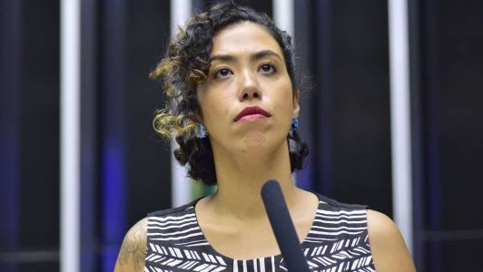 Projeto de Resolução para criação da bancada negra foi proposto pelos deputados Talíria Petrone (foto) e Damião Feliciano