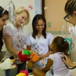 Projeto ''Brincar Terapêutico': UFMG arrecada brinquedos para crianças internadas no Odilon Behrens