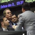 Após pressão, governo Zema cede e aceita retirar ração de lista de itens que terão aumento no ICMS