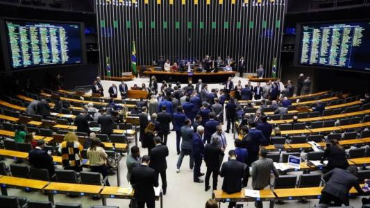 Projeto que cria o marco temporal foi aprovado em 1º turno na Câmara