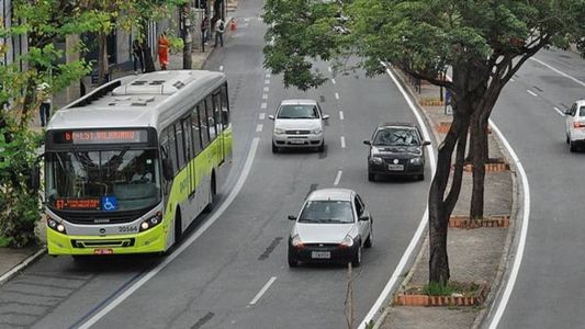 Projeto que reduz tarifa de ônibus em BH é sancionado pelo prefeito Fuad Noman