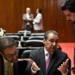 ICMS sobre supérfluos volta à pauta da Assembleia de Minas em meio a pressões sobre Zema