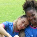 Projeto “Esporte na Cidade” transforma a vida de meninas que sonham em jogar futebol
