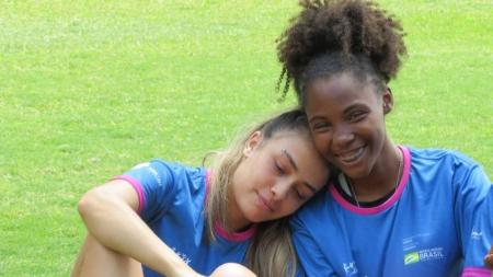 Projeto transforma vida de meninas que sonham com o futebol