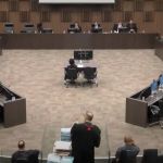 Promotor André de Pinho agiu com frieza ao ligar para pedir socorro para Lorenza: 'tranquilidade de quem pede uma pizza'