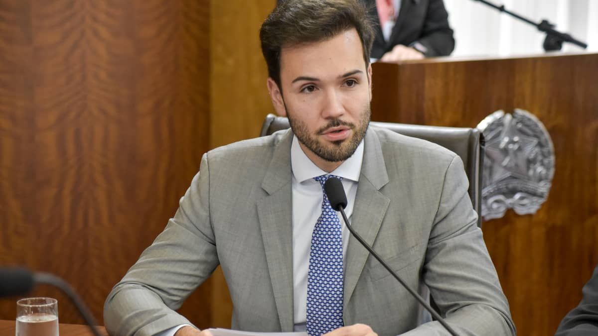 Assembleia promulga lei que autoriza retomada dos pagamentos a aposentados da MinasCaixa