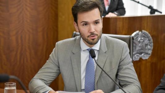 Promulgação foi feita pelo presidente da ALMG, Tadeu Martins Leite, do MDB