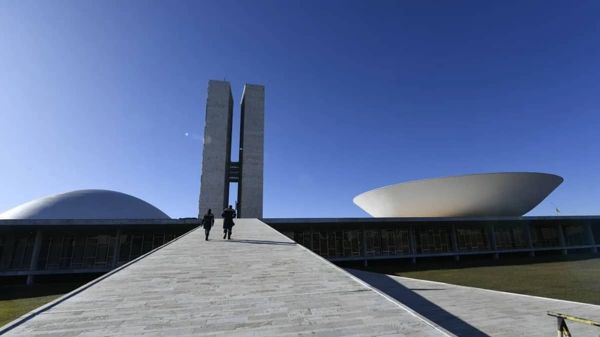Governo prepara proposta que altera dispositivo de Garantia da Lei e da Ordem, dizem fontes