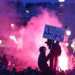 Governo da França proíbe manifestações de grupos de extrema direita