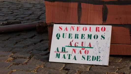 Protestos contra a Saneouro acontecem desde 2020